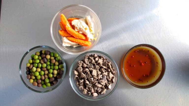 identifying processed pet food ingredients